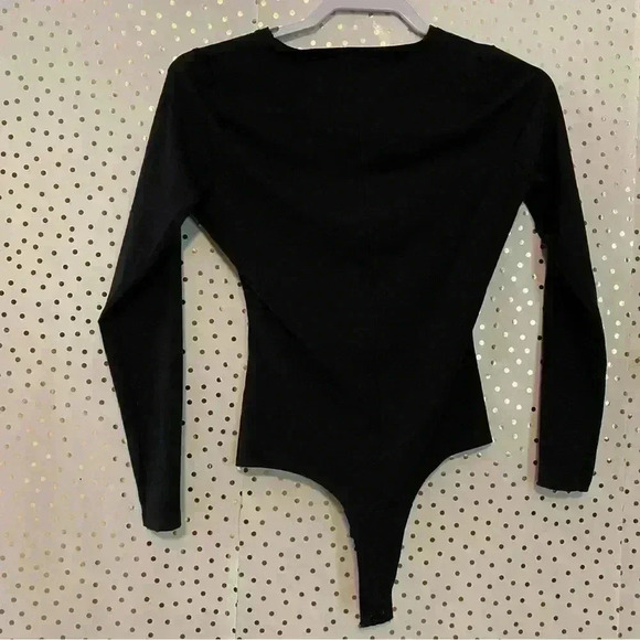 SPANX Suit Yourself Long Sleeve Thong Bodysuit - Picture 4 of 5
